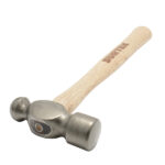 Martillo pulido de bola con mango de madera de encino de 16", 24 oz Surtek - Ferrechingón